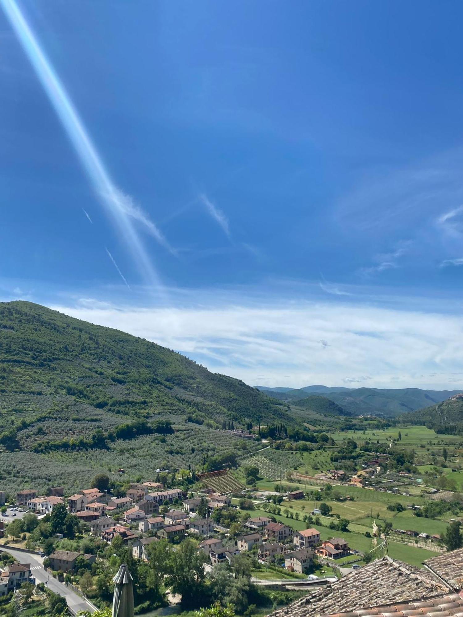 Alloggio Rurale Ferentillo Hotel Luaran gambar