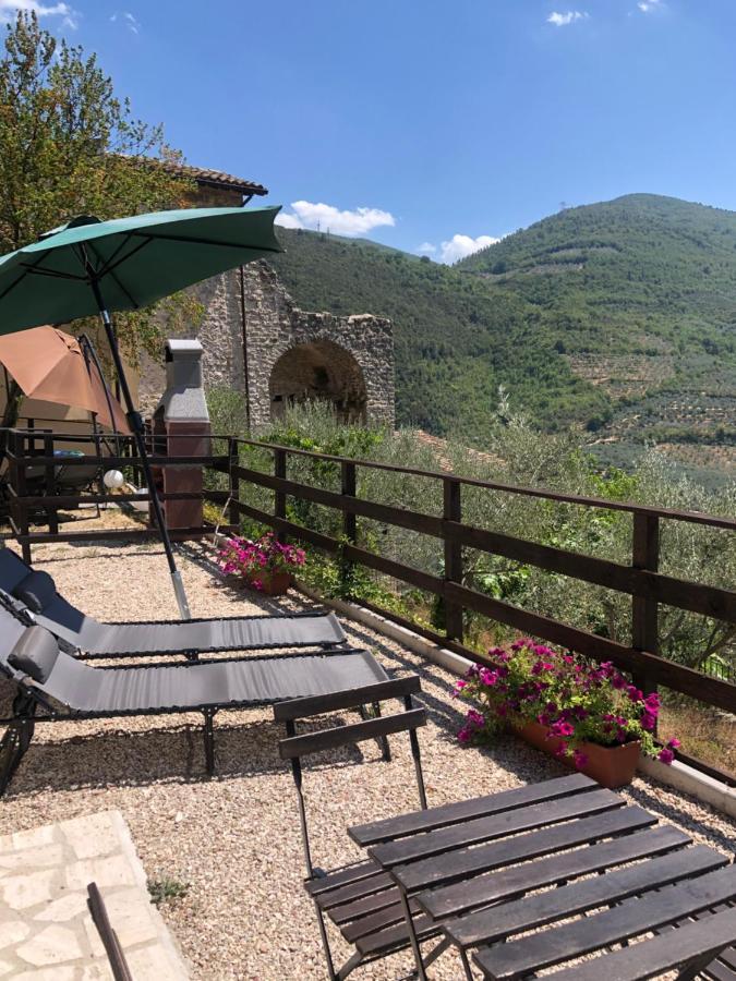 Alloggio Rurale Ferentillo Hotel Luaran gambar