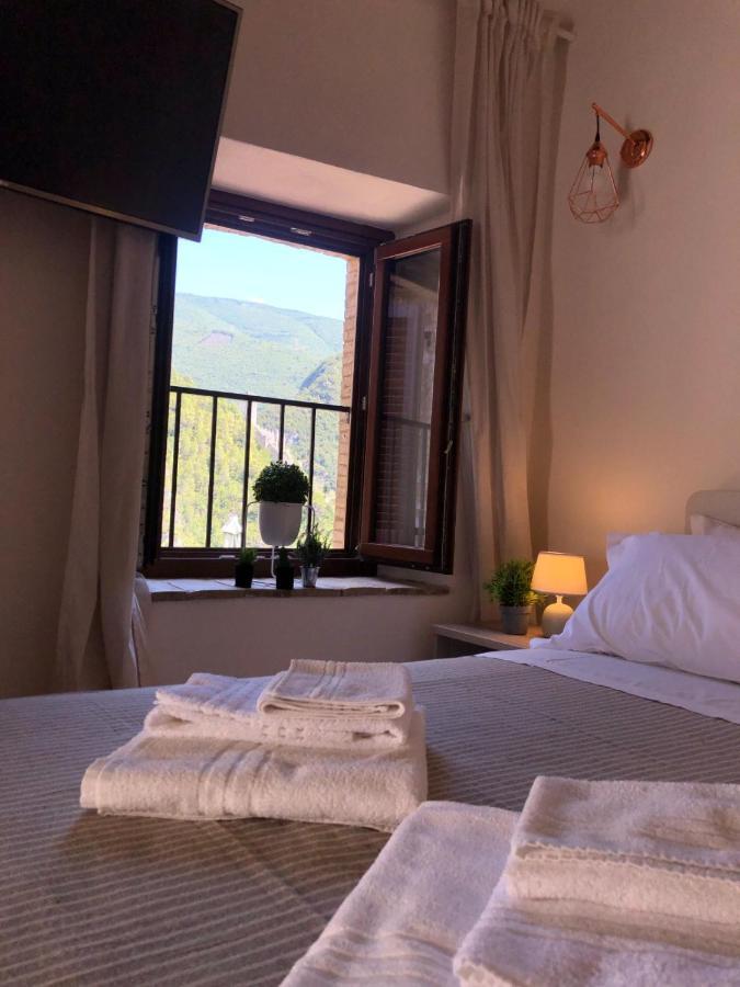 Alloggio Rurale Ferentillo Hotel Luaran gambar